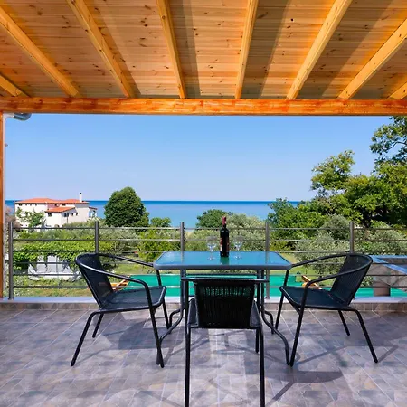 Apartment Kapsogeorgis Koinira