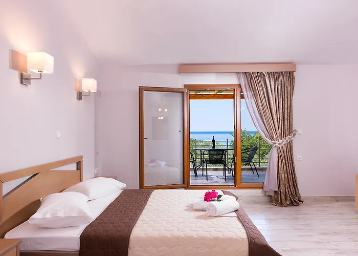 Kapsogeorgis * Kínira