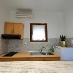 Kapsogeorgis Lejlighed Kinira